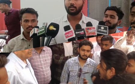 एमबीए मूल्यांकन में गड़बड़ी समेत कई मांगों को लेकर एनएसयूआई का डीएवीवी प्रशासनिक संकुल पर प्रदर्शन