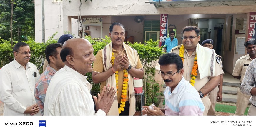 सेंधवा: लुटेरों की गिरफ्तारी पर पुलिस का सम्मान, नगर में उमड़ा उत्साह