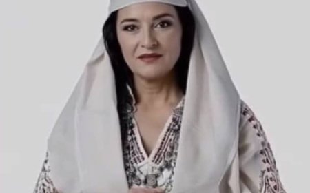 इस पीएम की घोषणा के बाद दुनिया हुई चकित“दुनिया की पहली एआई मंत्री अब ‘गर्भवती’ अल्बानिया में जन्म लेंगे 83 एआई ‘बच्चे’!