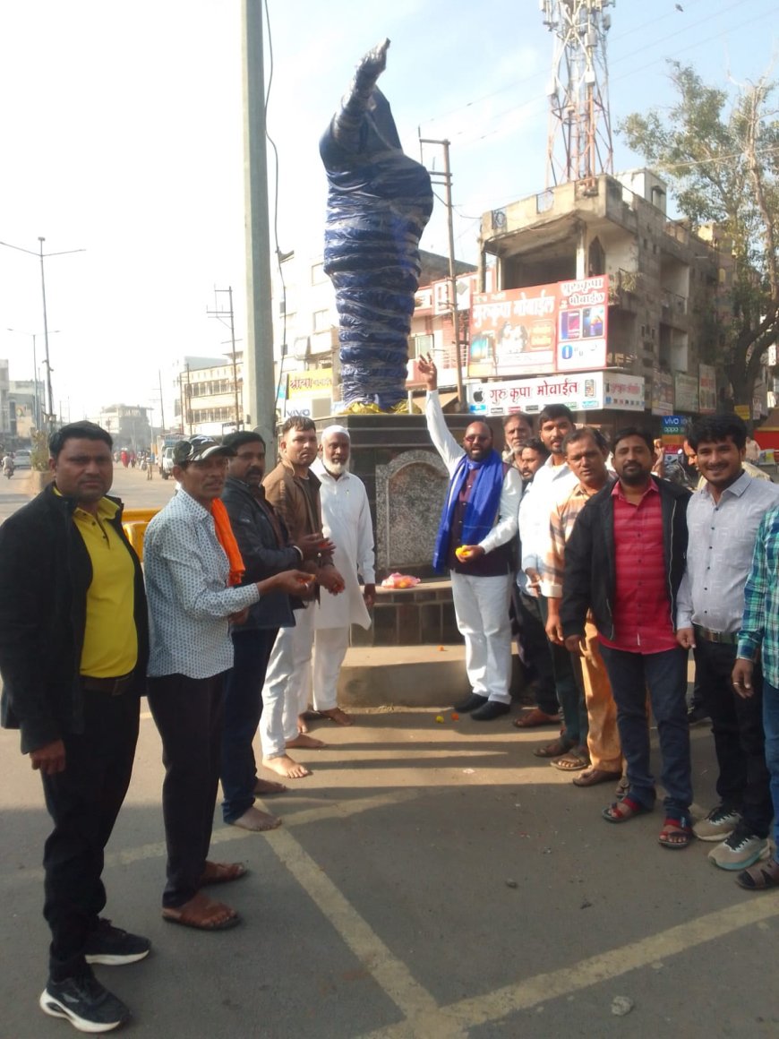 अंबेडकर महापरिनिर्वाण दिवस पर सेंधवा में श्रद्धांजलि, शासन की उदासीनता पर बहुजनों का रोष