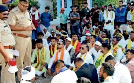 जबलपुर: दो आदिवासी बेटियों के अपहरण पर हंगामा, बेलखेड़ा थाने का घेराव