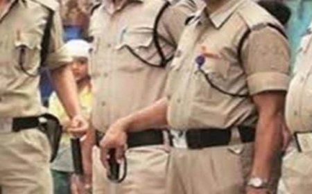 इंदौर: मोबाइल शॉप में चोरी करने वाली गैंग का पर्दाफाश, 13 लाख के मोबाइल और नगदी के साथ 3 गिरफ्तार